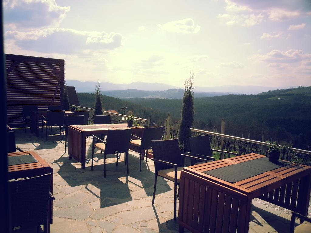 Hotel Weingut Reiterer Kitzeck im Sausal Exterior foto
